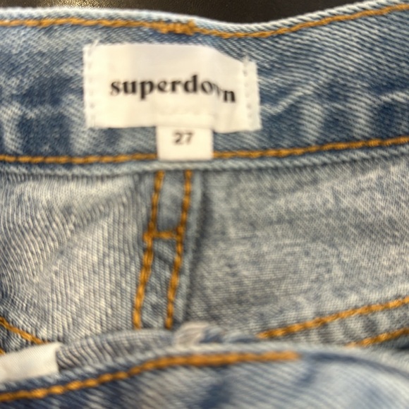 Popular Revolve Superdown Brand “Kathleen” Style Jean Shorts Sz:27 - Picture 3 of 3